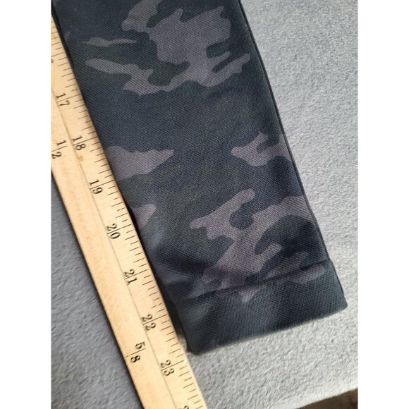 Spanx Look At Me Now Seamless Leggings Camo gray black SZ S FL3515 shaping - Picture 4 of 7
